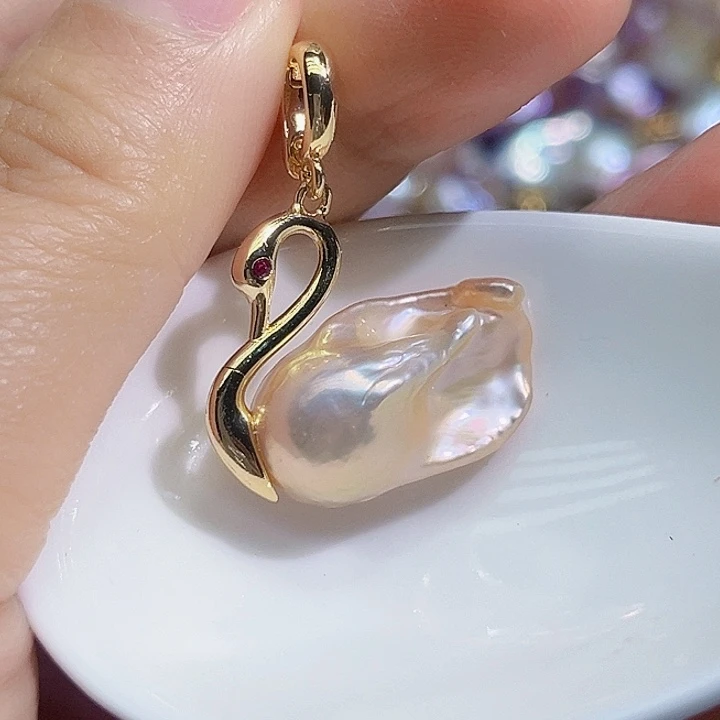 颈饰未镶嵌淡水珍珠