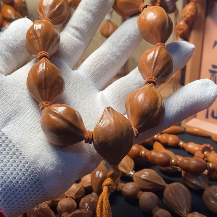 手串/手链橄榄核2.2三花铁盒