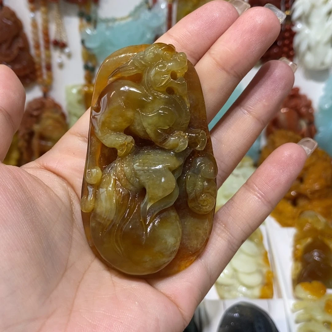 凡***）蛇纹石玉未镶嵌颈饰