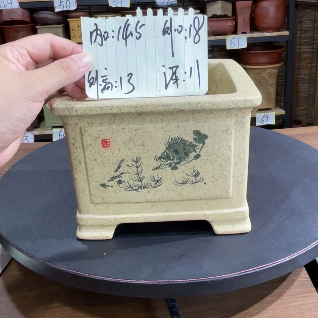 紫砂花盆紫砂花盆在这里