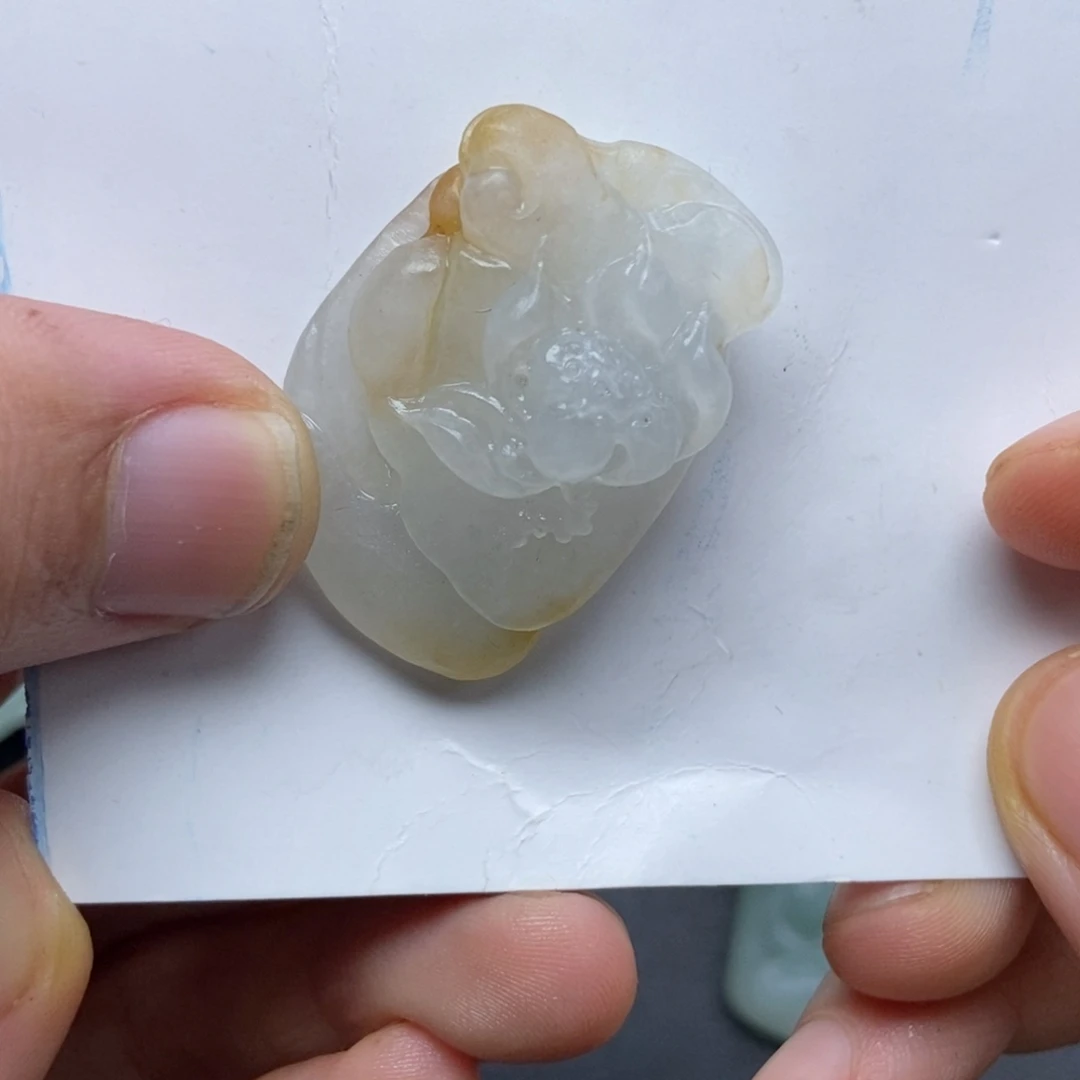 未镶嵌定制翡翠莲花