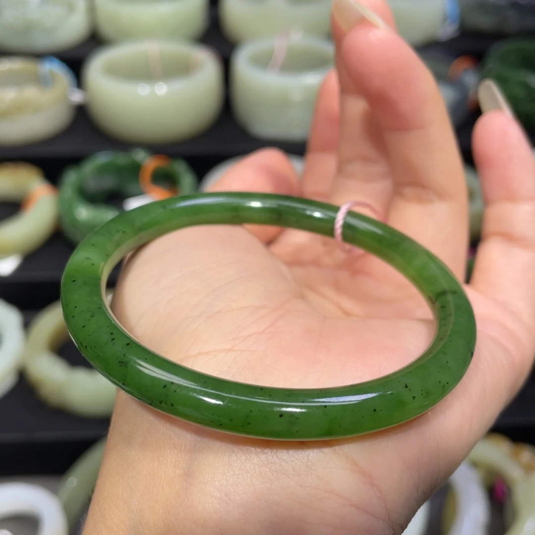 未镶嵌手镯和田玉44