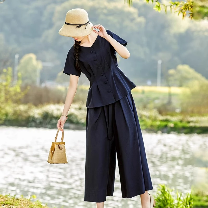 【纪朵研】861#时尚休闲套装女夏装2025新款收腰上衣阔腿裤两件套