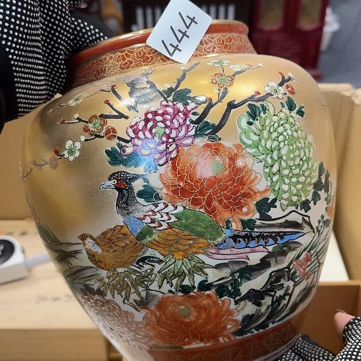 瓷片很好看的花瓶