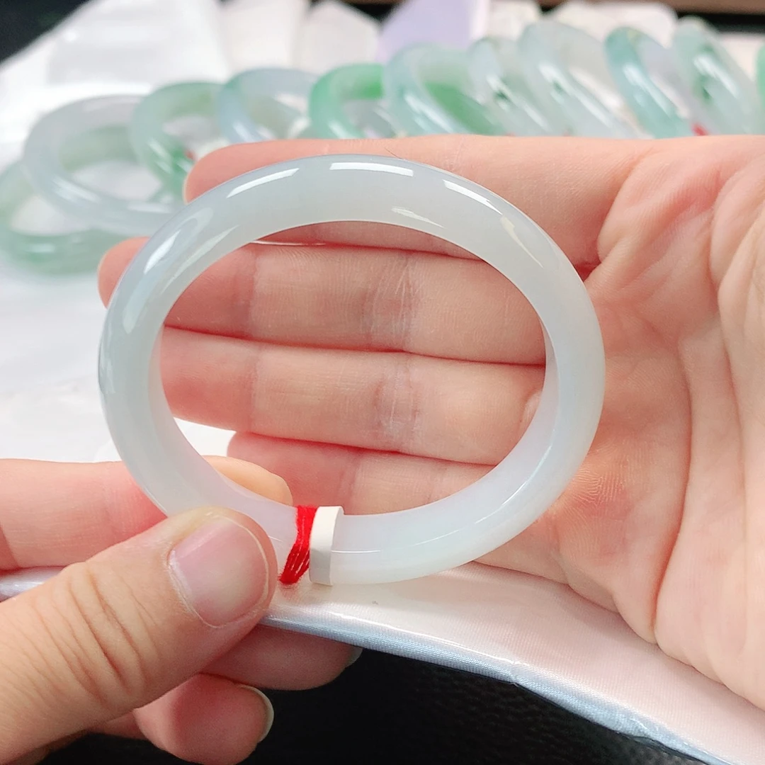 未镶嵌手镯翡翠缅甸A货翡翠手镯