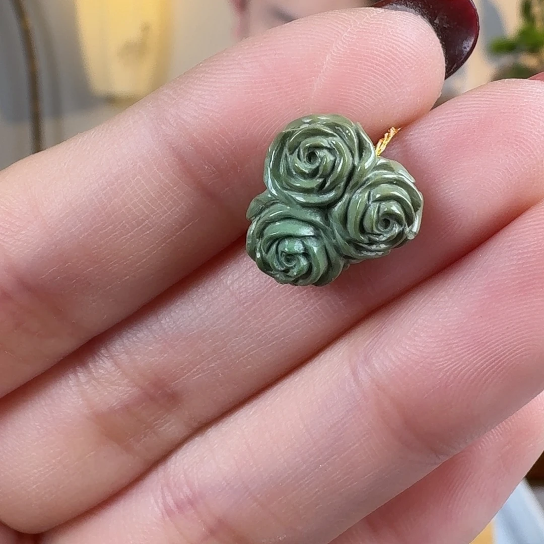 绿松石未镶嵌挂件