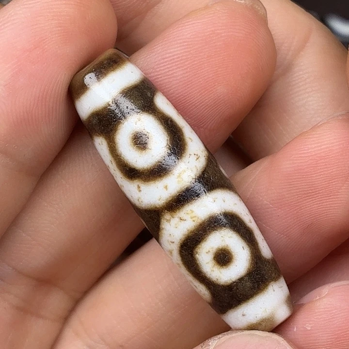 豪***胜玛瑙/玉髓未镶嵌颈饰