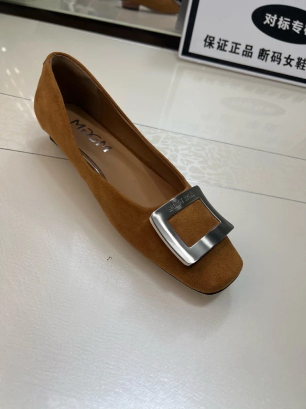 350货5平底单鞋浅棕色