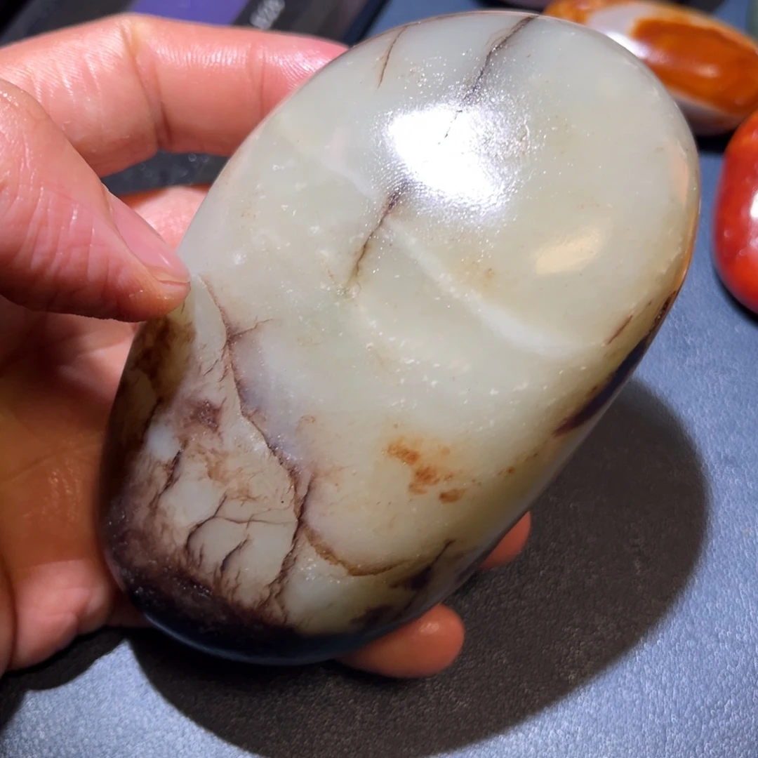 和田玉未镶嵌珠宝奇石