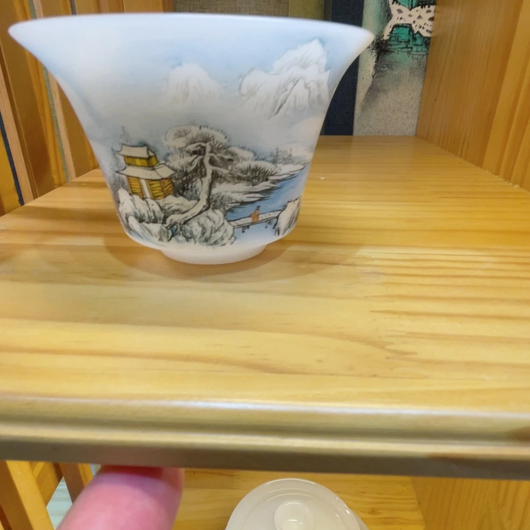 溜***）手绘的画风是真的好看呀我也喜欢这首歌曲