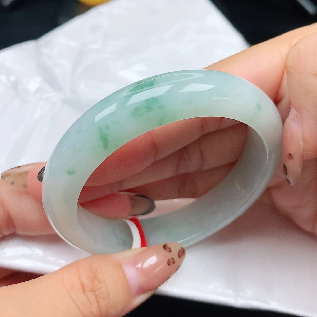 未镶嵌手镯翡翠早5