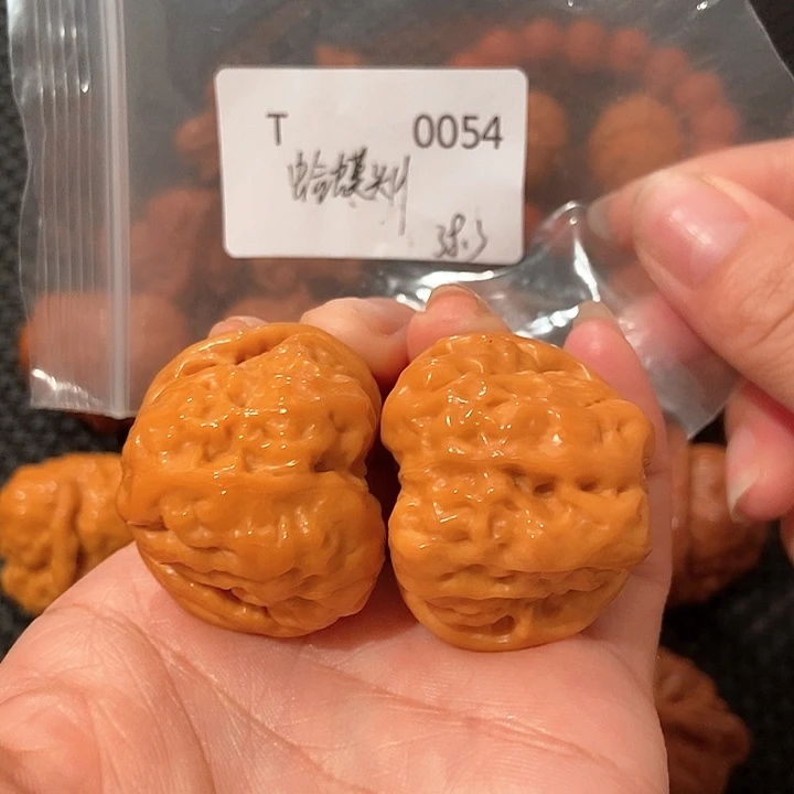 文玩核桃吊坠蛤蟆38肚41