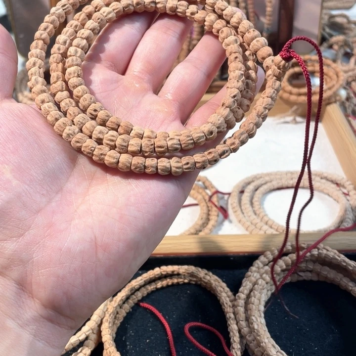 柏香籽/百香籽吊坠