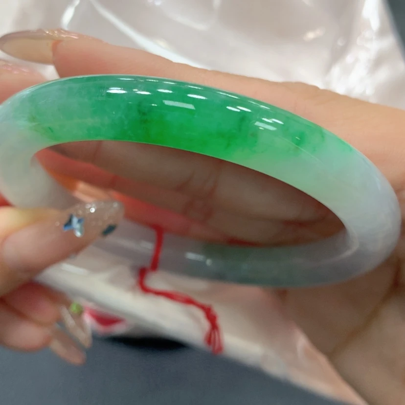 【闪购商品】翡翠手镯未镶嵌j****n翡翠