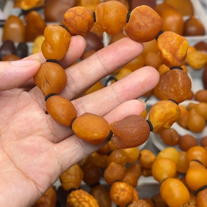 琥珀未镶嵌裸石天然蜜蜡手串