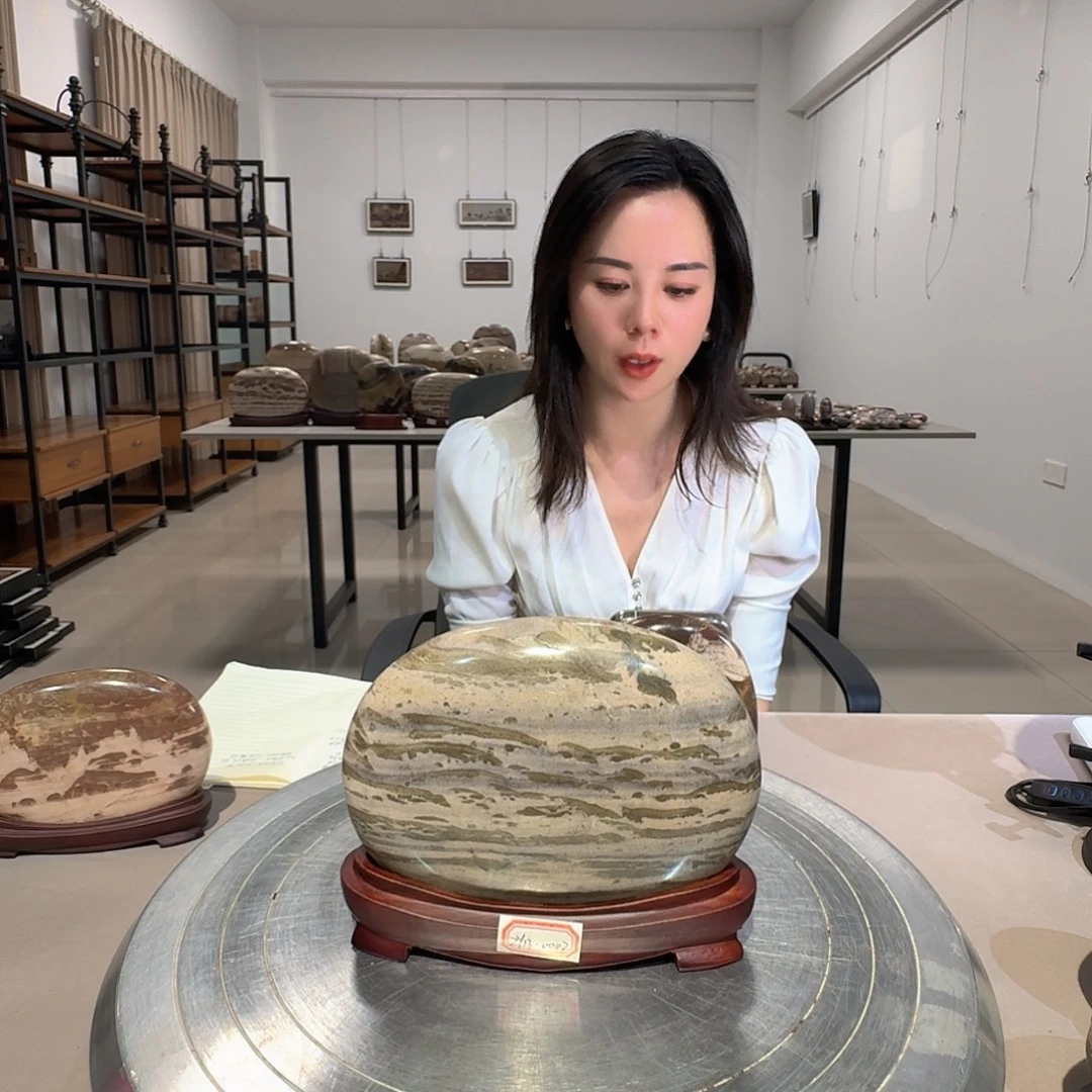 长江画面石中摆件