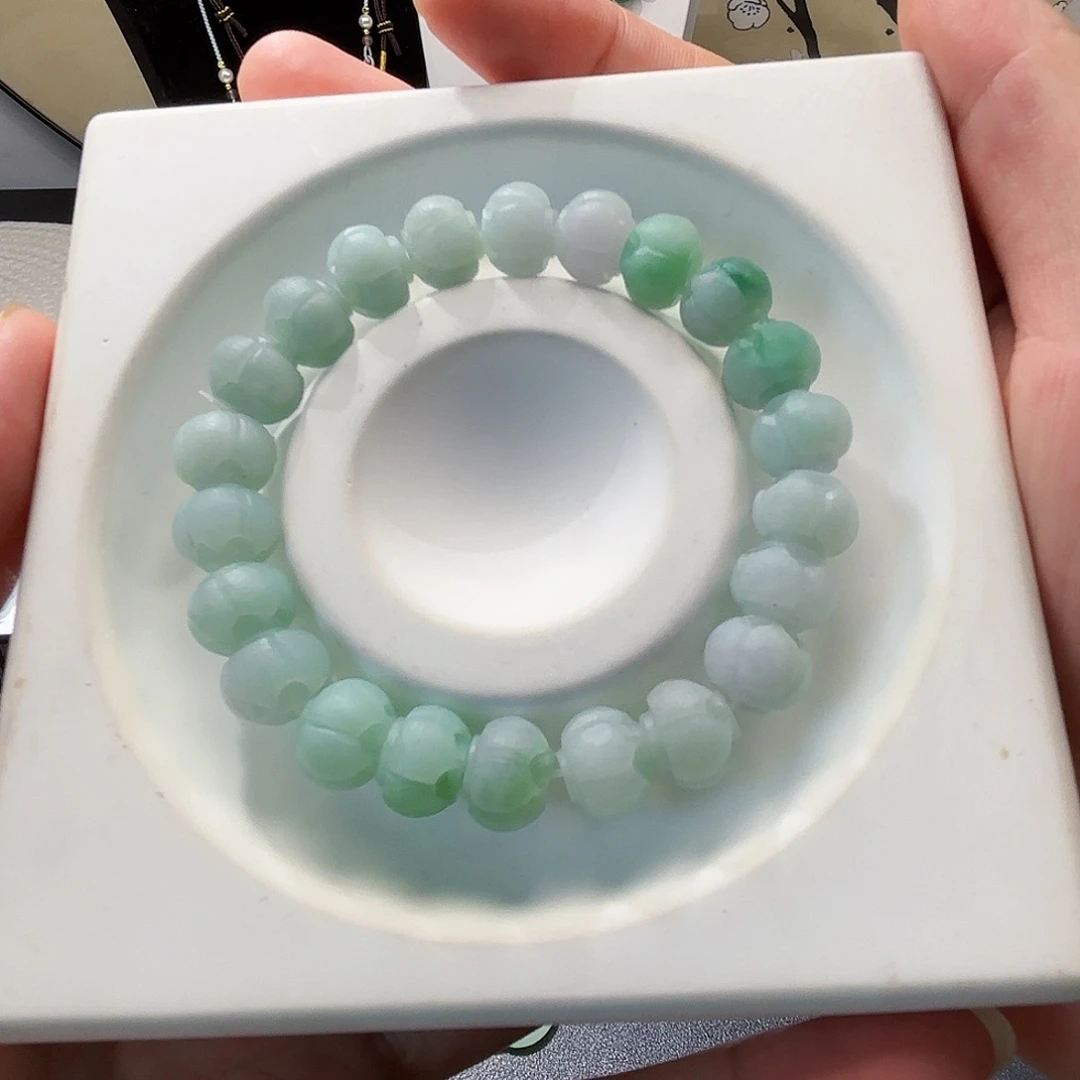 定制翡翠未镶嵌天然缅甸翡翠Ａ货莲花珠