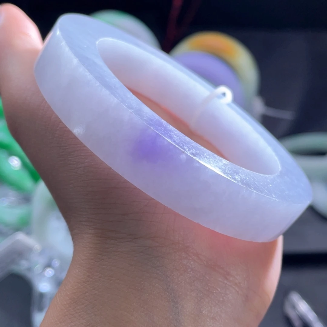 未镶嵌手镯定制翡翠