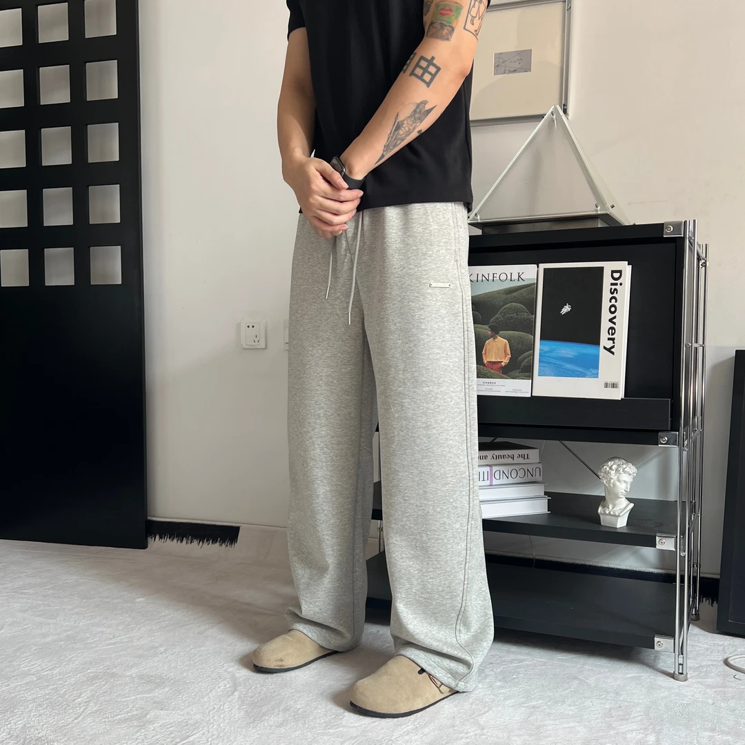 秋季灰色卫裤男运动裤休闲裤垂感弯刀裤秋季直筒阔腿裤男生裤子潮