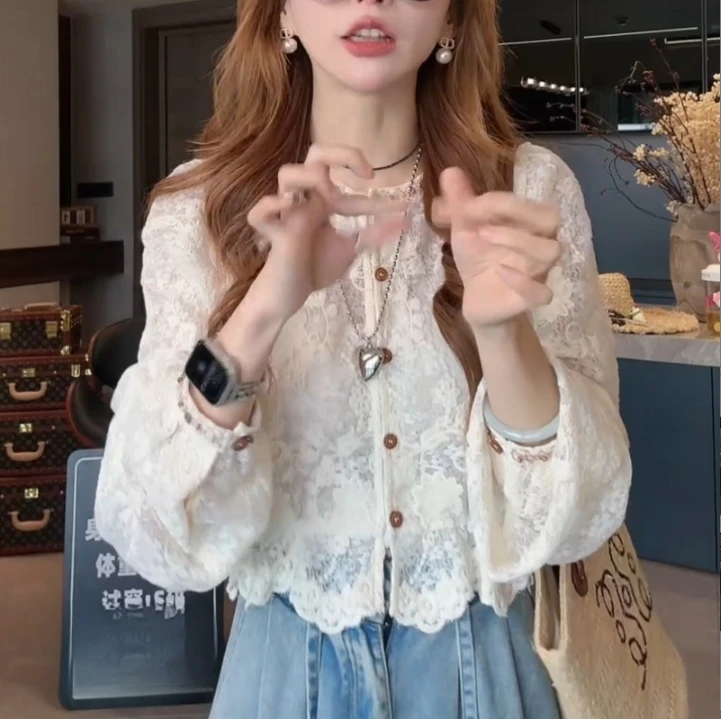 春季新款设计感休闲百搭花边长袖上衣