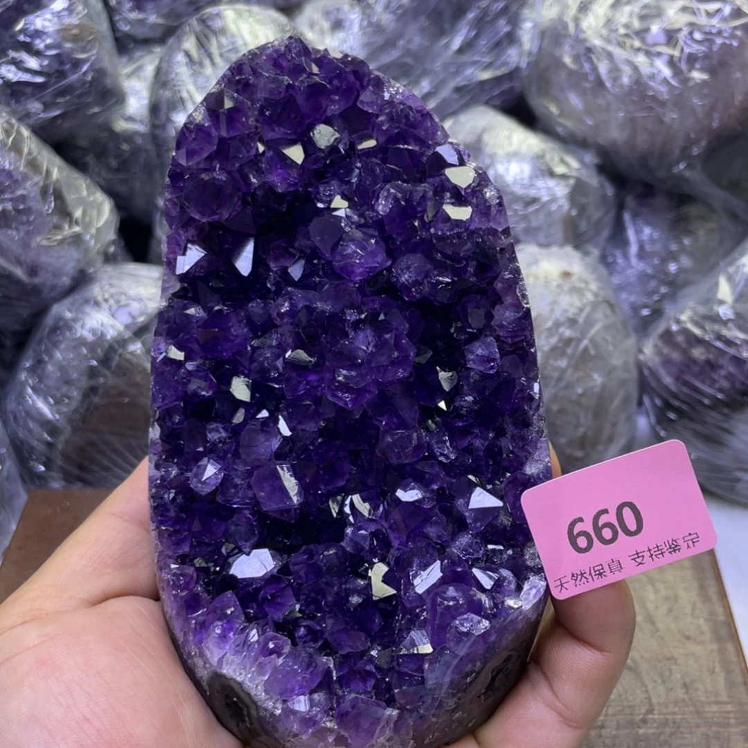 未镶嵌水晶大型摆件（非配饰）