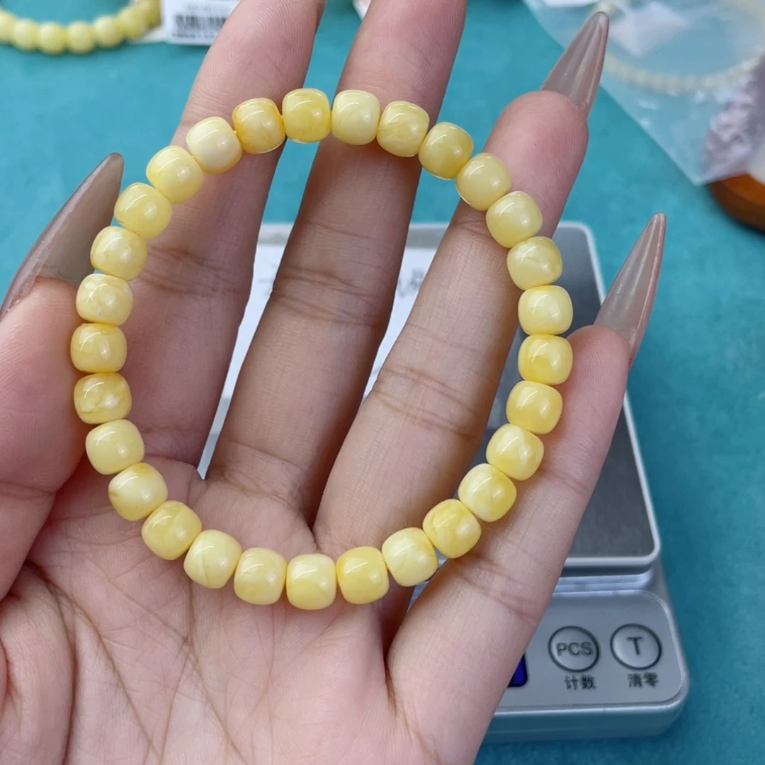 蜜蜡裸石未镶嵌蜜蜡45