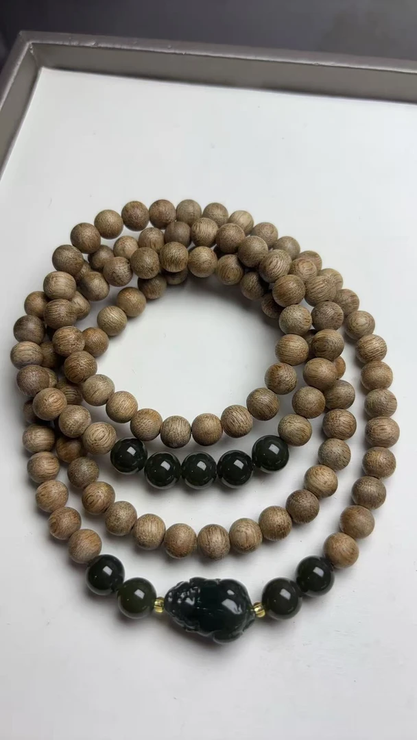 沉香（木带宝）沉香手串貔貅聚财