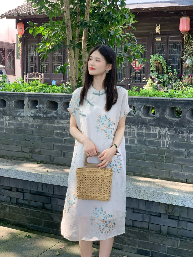 欢囍原创2025年新款新中式夏季100%纯苎麻休闲百搭禅意国风连衣裙