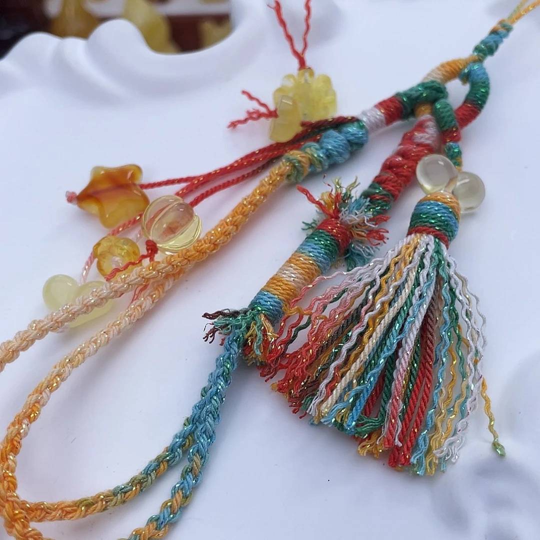 琥珀吊坠(赠链)未镶嵌