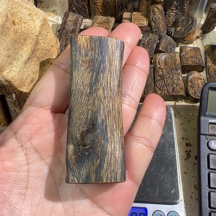 沉香吊坠棋楠沉香虎斑棋吊坠17.4克