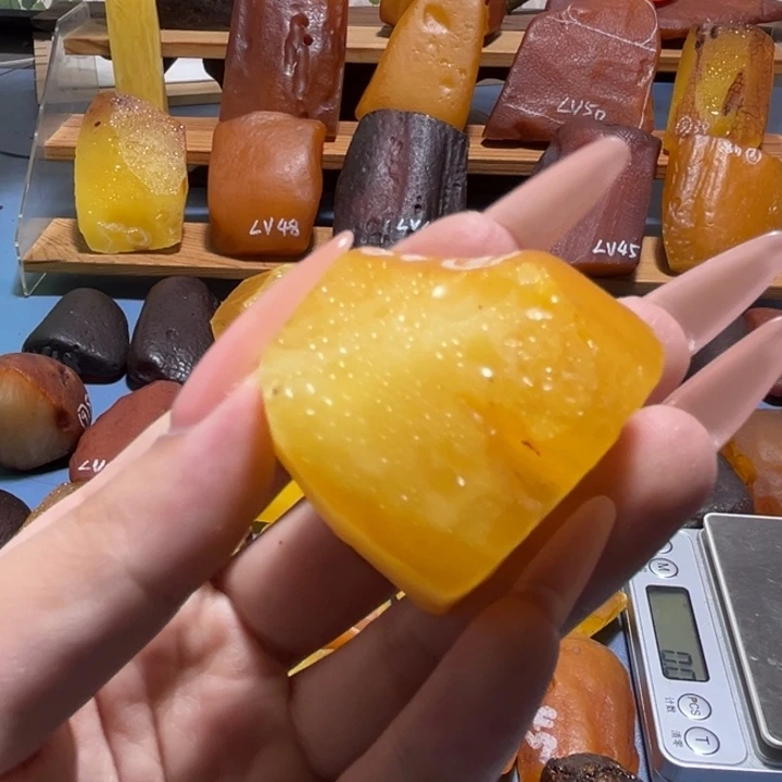 定制琥珀波罗的海琥珀
