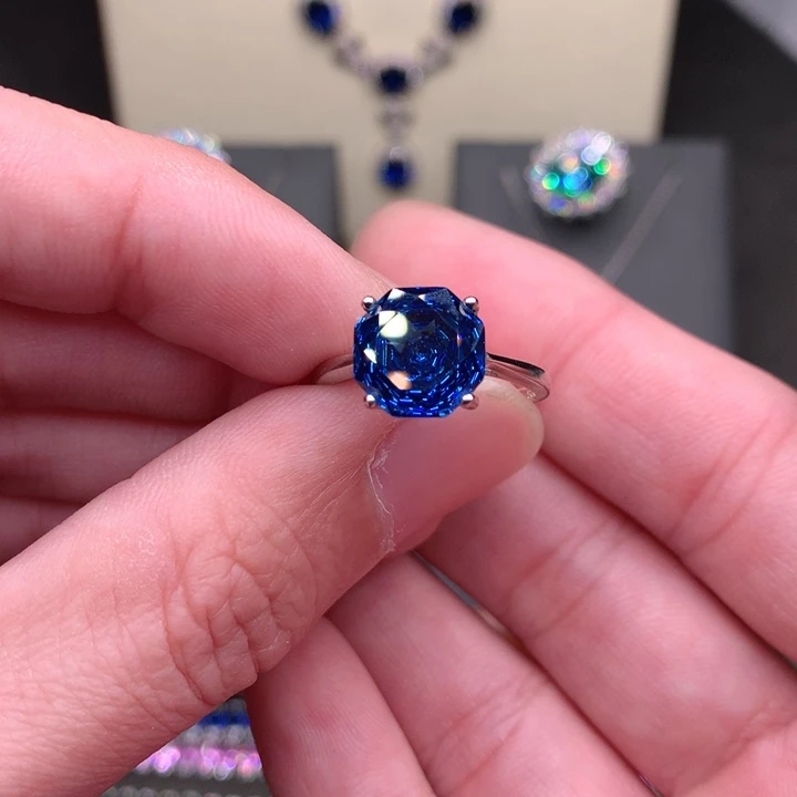 银S925镶嵌托帕石戒指