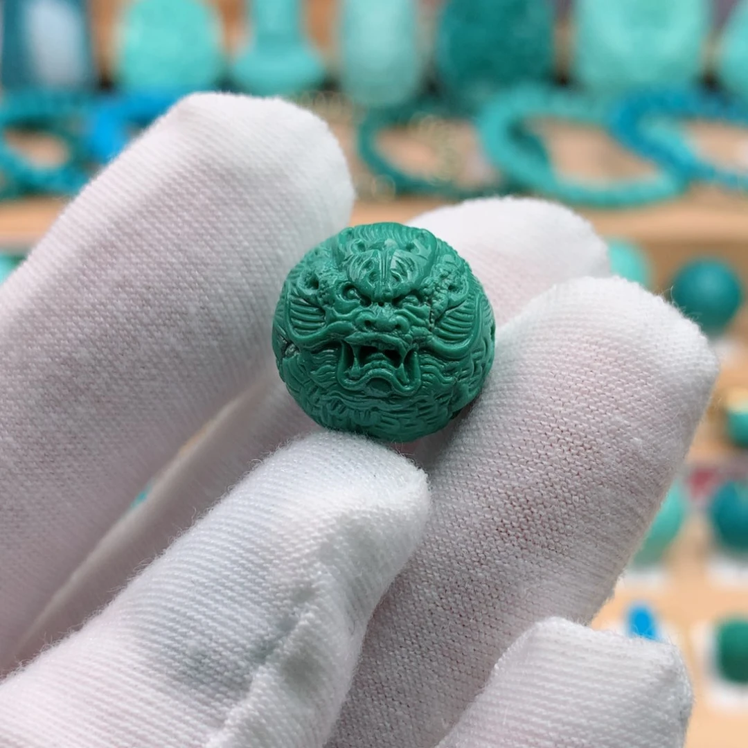 未镶嵌绿松石珠宝奇石