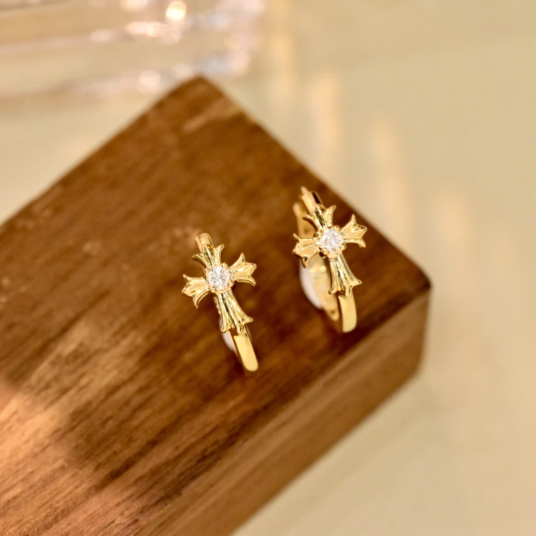 【JSZ】18k金天然钻石十字架耳扣，男女同款个性十足又时尚大气