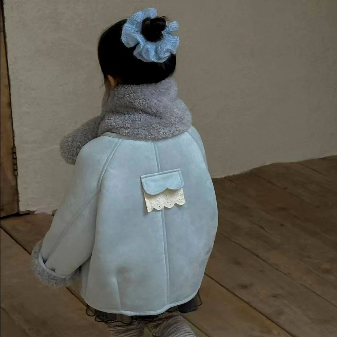 韩国童装2025深秋冬款洋气女童加绒毛外套戴围脖加绒韩版儿童大衣