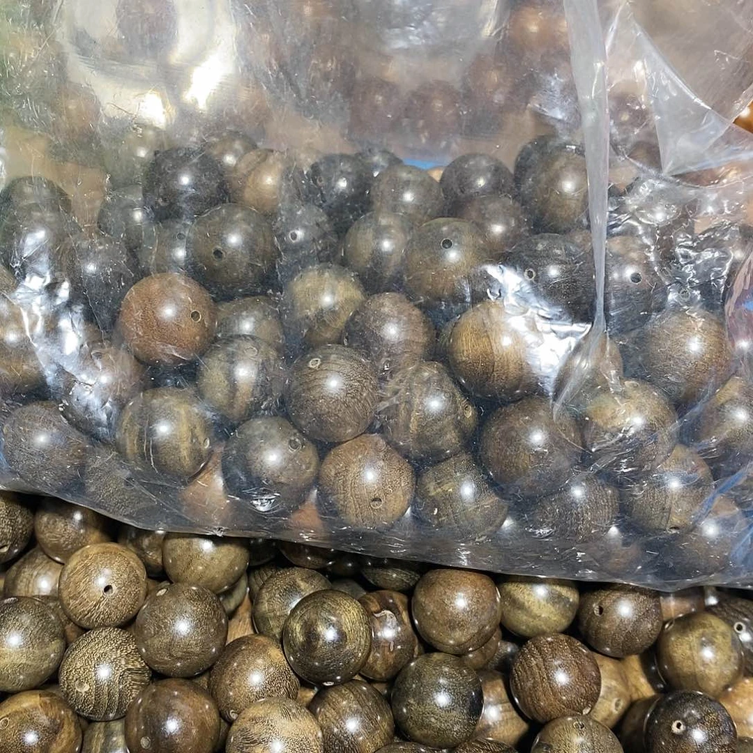 金丝楠保**卜小叶1.5散珠微瑕