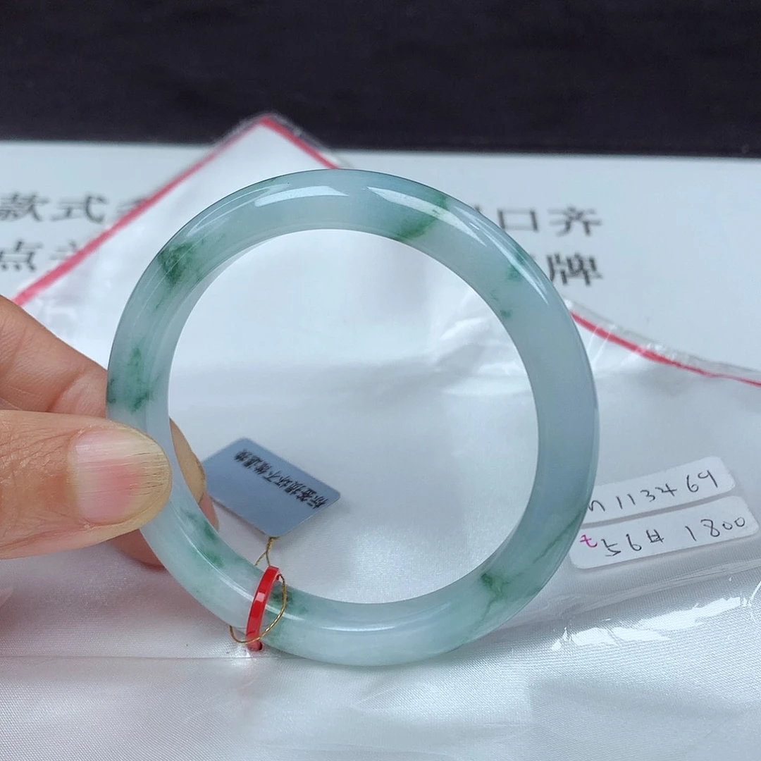 翡翠手镯未镶嵌56圈3469