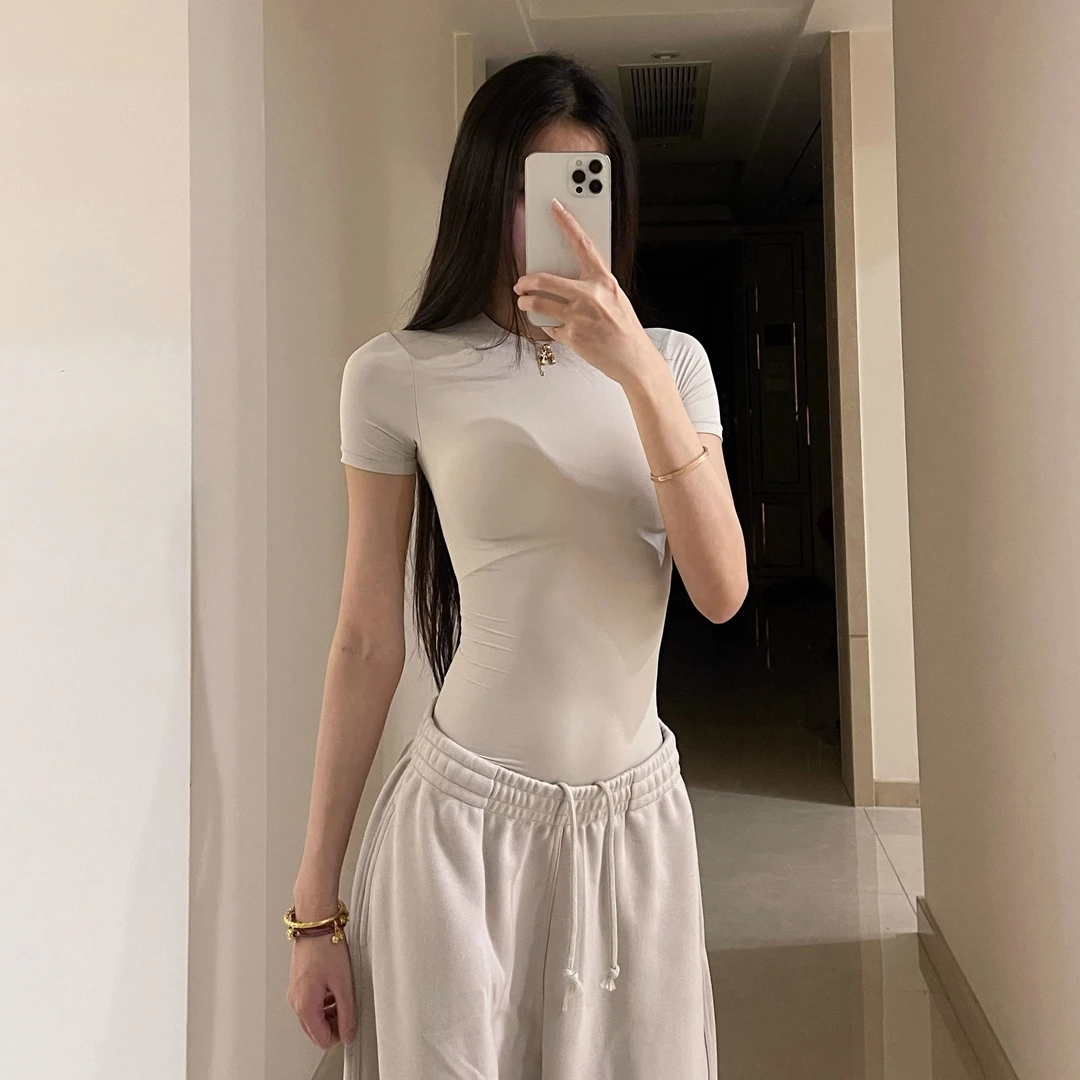 【消烦局长】Fits Everybody修身显瘦短袖女T恤夏2025新款纯色上衣