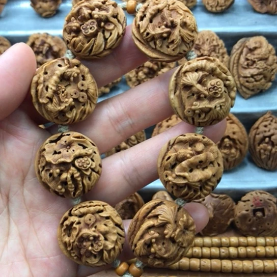 桃核吊坠桃核雕刻材质