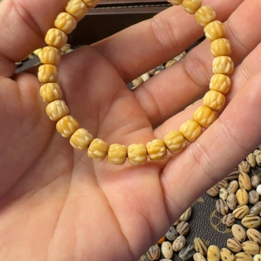 菩提根/象牙果吊坠龙脊