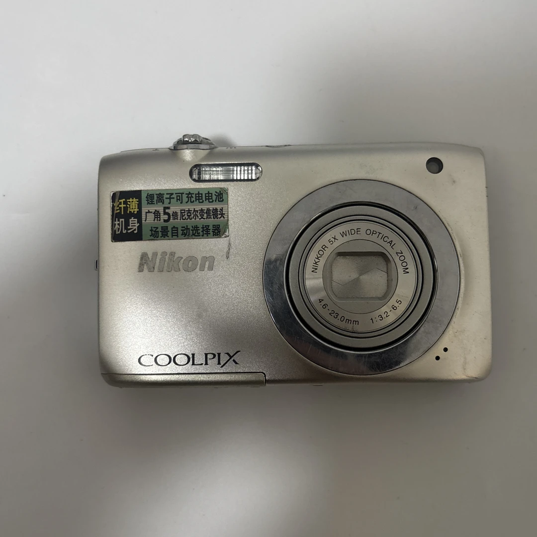 9新 Nikon/尼康 s2600 1400w像素爆款ccd相机带配件