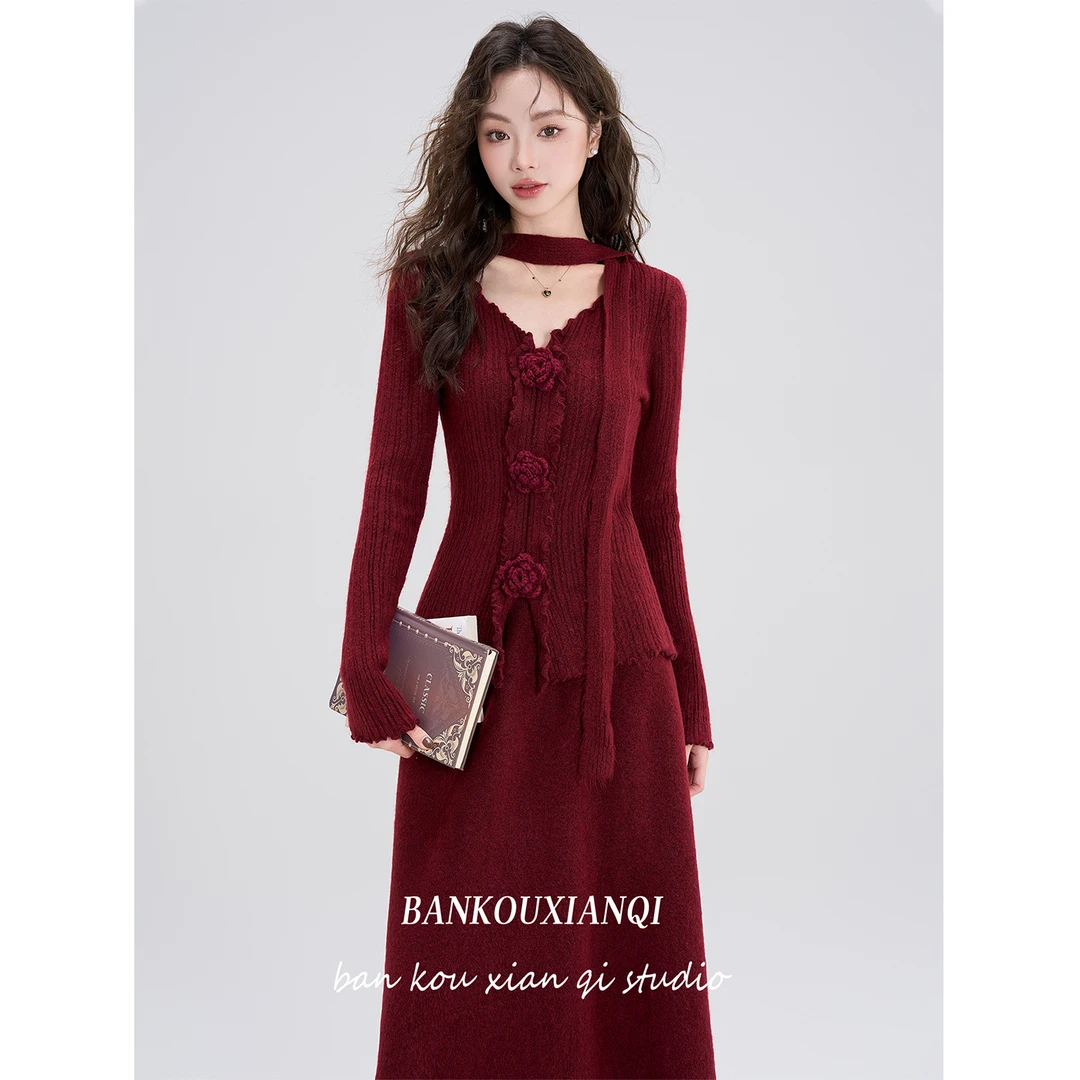 半口仙气秋冬季新款气质一整套穿搭红色针织飘带上衣半身裙套装女