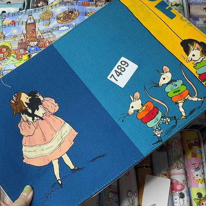 织绣A5活页不送纸7489