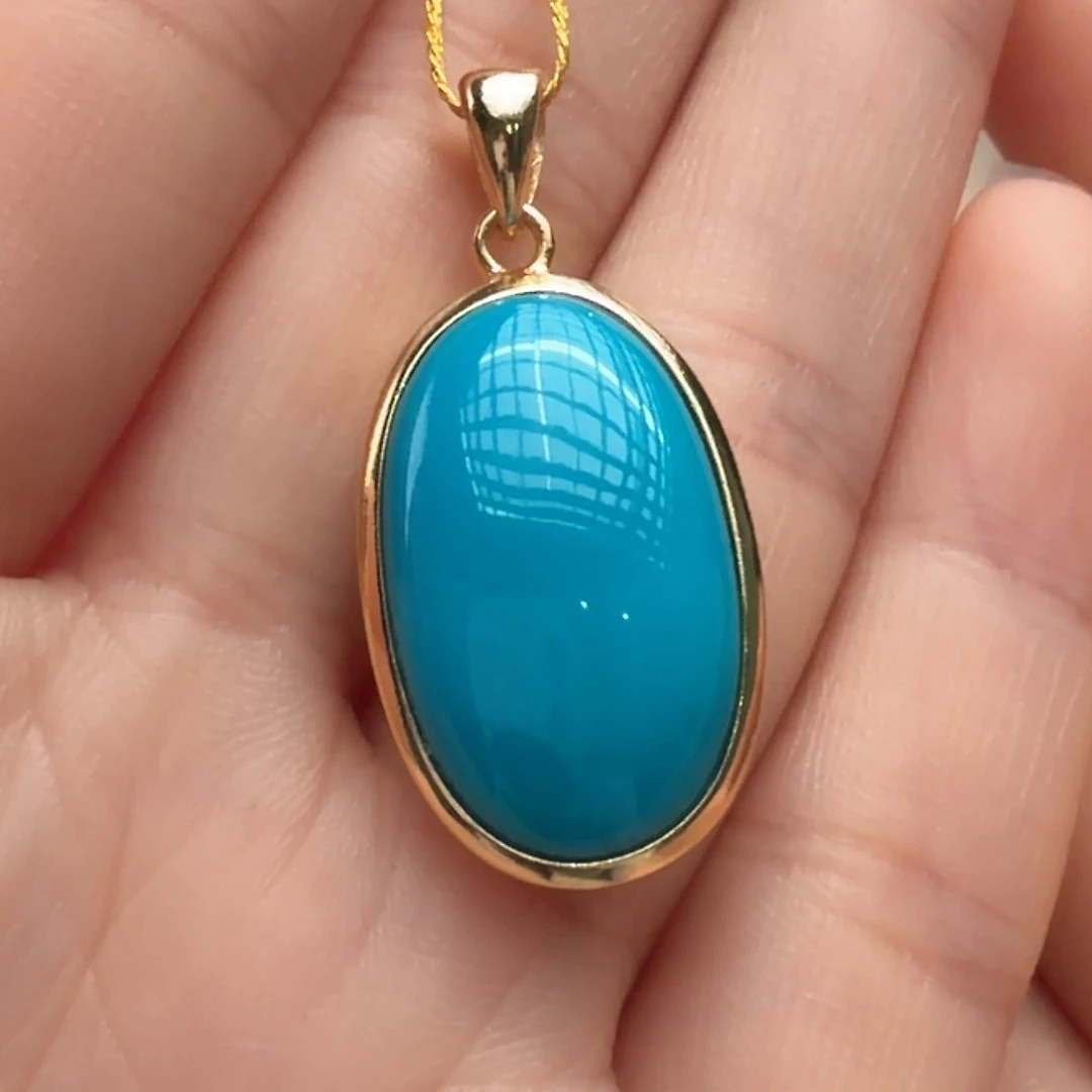 绿松石未镶嵌颈饰