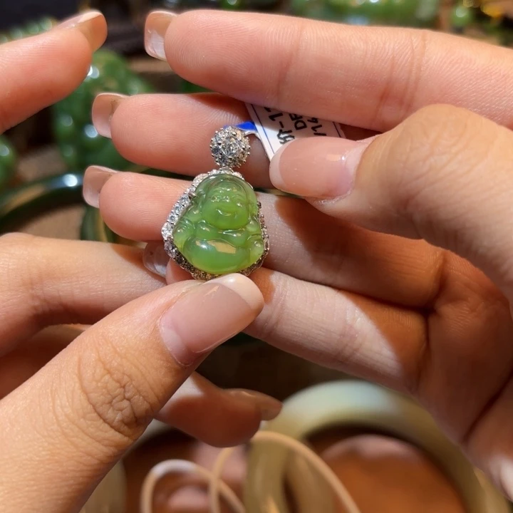 颈饰银S925镶嵌和田玉（碧玉）