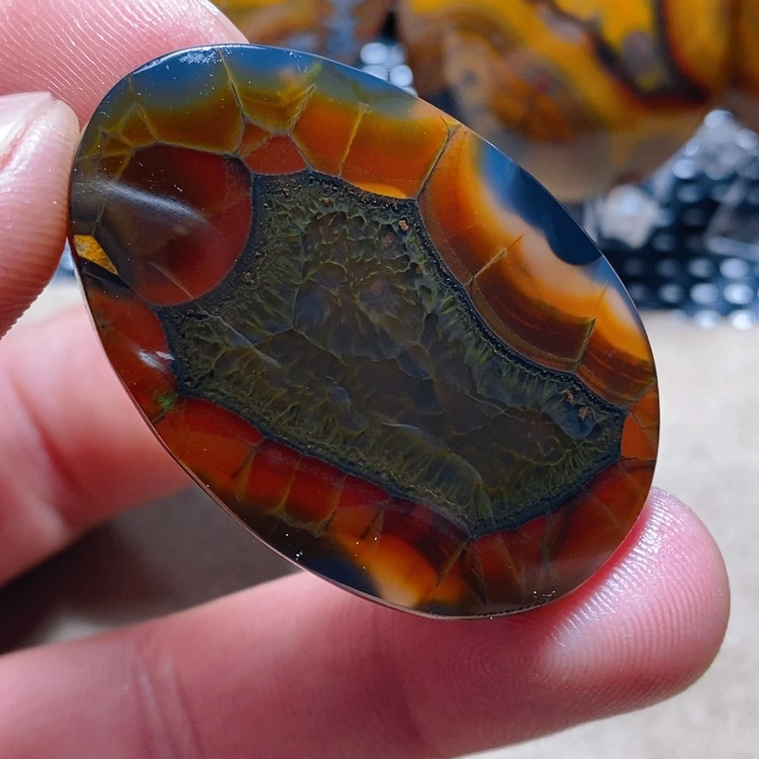 玛瑙/玉髓颈饰未镶嵌坤