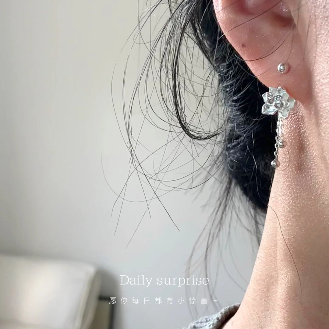 Dailysurprise 足银耳饰 足银999大版荷花流苏螺丝纹耳钉