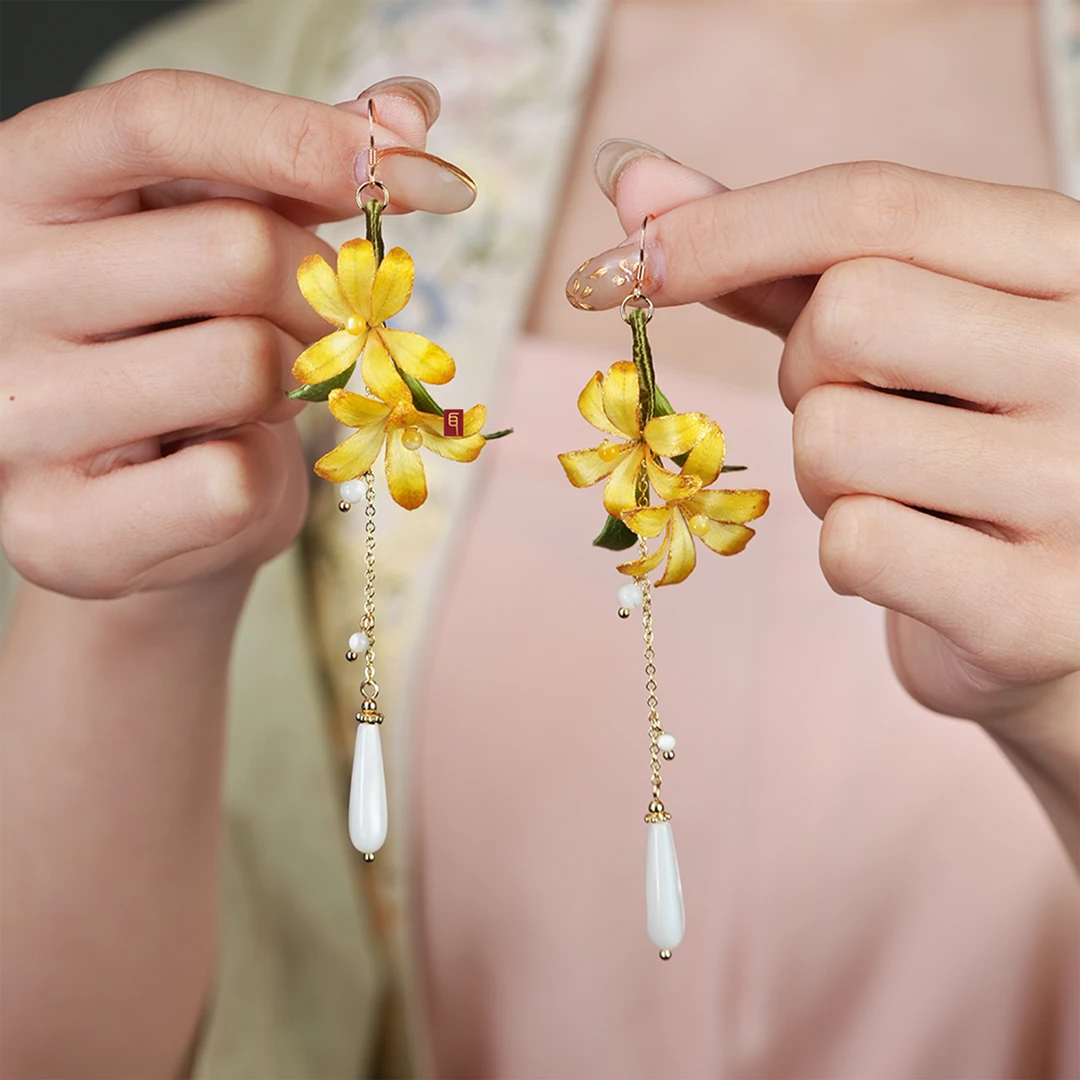 铜合金布艺耳饰 迎春花系列耳钩非遗绒花手工制作