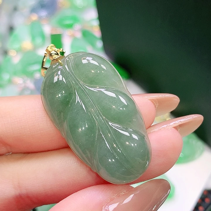 颈饰未镶嵌翡翠翡翠
