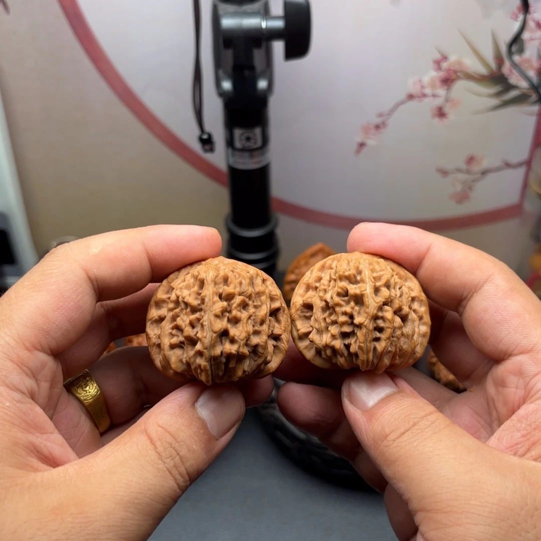 文玩核桃把件四座楼